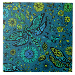 Vlieg, vlieg dragonfly op blauw tegeltje