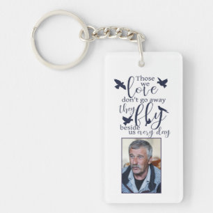 Vliegen naast ons vogelherenherenfuneral Keepslag Sleutelhanger