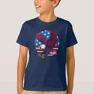 Vliegende adelaar en Amerikaanse vlag T-shirt