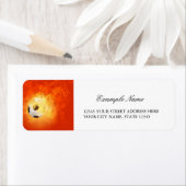 Vliegende voetbal met vlammen etiket (Insitu)