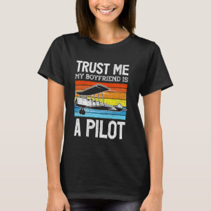 Vlieger Piloot Vriend Vintage Retro Vertrouw Me Mi T-shirt