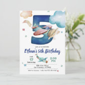 Vliegtuig 5th Birthday Uitnodiging - Vliegtuigthem (Staand voorkant)