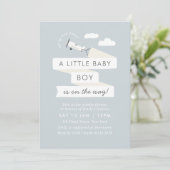 vliegtuig met banner Baby shower uitnodigen Kaart (Staand voorkant)
