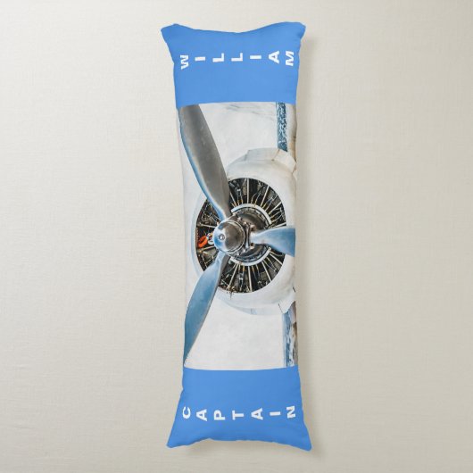 Vliegtuig propeller grappig aanpasbaar lichaamskussen (Voorkant Verticaal)