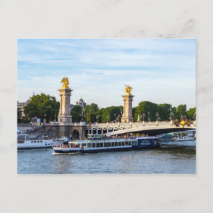 Vliegtuig van toeristen onder Pont Alexandre III - Briefkaart