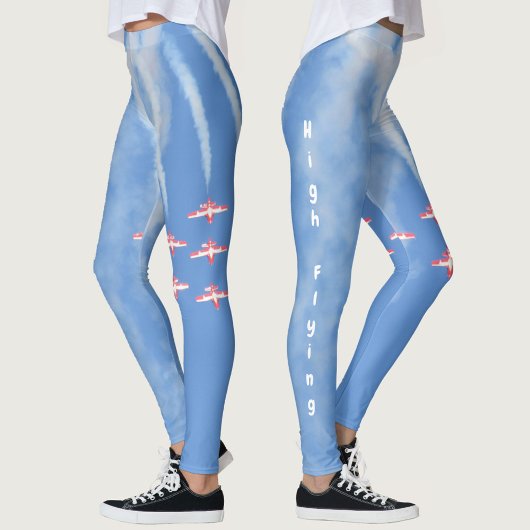 Vliegtuigen met hoge vliegfrequentie op blauw leggings