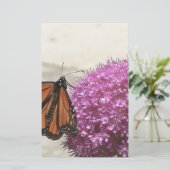 Vlinder en reuzenui briefpapier (Staand voorkant)