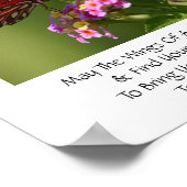 vlinder op bloemen ~ Ierse zegening Poster (Hoek)