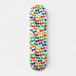 Vlinders in meerdere kleuren skateboard