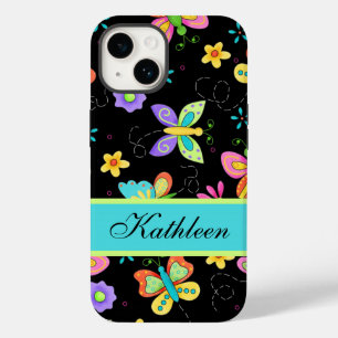 Vlinders op zwarte Whimsy naam gepersonaliseerd Case-Mate iPhone 14 Hoesje