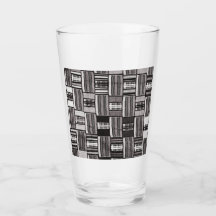 Vloeistofsymmetrie: abstracte ontwerpen in glas ve