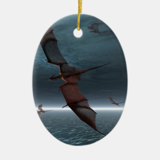 Vlucht van rode dragons over het Zee Keramisch Ornament