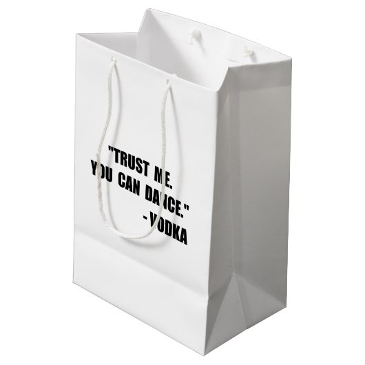 Vodka Dance Medium Cadeauzakje (Achterkant Gekanteld)
