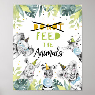 Voeder de dieren niet veilig? poster
