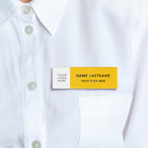 Voeg de Gele Moderne Minimalistische Titel van het Naambadge