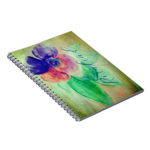 Voeg de naam Violet Blue en Pink Pastel Floral toe Notitieboek
