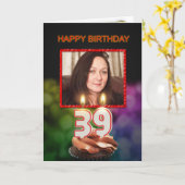 Voeg een afbeelding toe, 39e verjaardag met taart kaart (Gele Bloem)