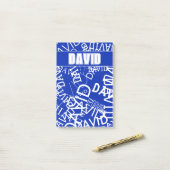 Voeg een naam, naam collage In blauw & wit Post-it® Notes (Op bureau)