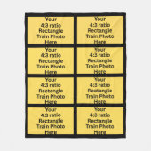 Voeg je eigen 8 treinfoto's toe fleece deken (Voorkant)