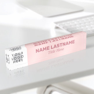 Voeg Logo Naam Titel Eenvoudig Vet Blush Roze Mode Naambordje
