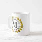 Voeg uw naam van het Initiaal of tekst Gold Wreate Koffiemok (Voorkant links)
