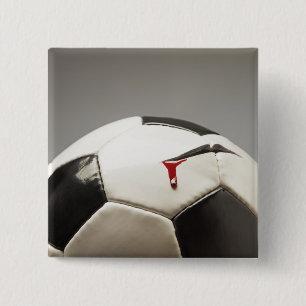 Voetbal 3 vierkante button 5,1 cm