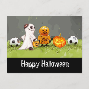 Voetbal Happy Halloween met ballen op groen gras Briefkaart