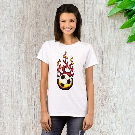 Voetbal in brand t-shirt