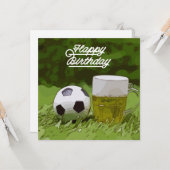 Voetbal met bal en bier op groen kaart (Voorkant / Achterkant in situ)