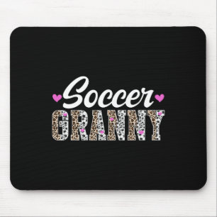 Voetbal oma van een voetbalspeler oma grootmoeder  muismat