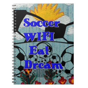 Voetbal WIFI Eet Dromen – Leuke Sport Art Print Notitieboek