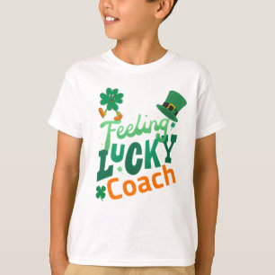 Voetbalcoach voor de dag van de ierse heilige patr t-shirt