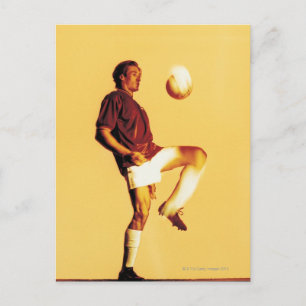 voetbalspeler die een knie afblaast briefkaart