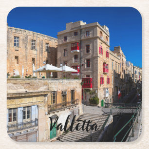 Voetbrug, smalle straat met trap in Valletta Vierkante Kartonnen Onderzetter