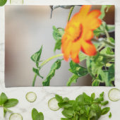 Voetvogel op een bloeiend plant theedoek (Gevouwen)