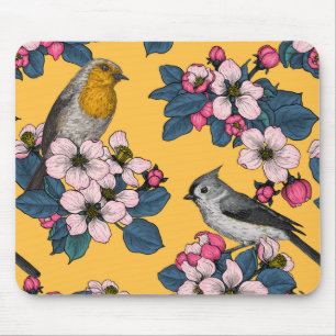 Vogels en bloesems op geel muismat
