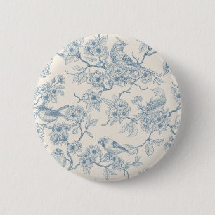 Vogels en kersenbloesem in blauw en crèmewit ronde button 5,7 cm