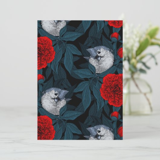 Vogels en rode pioenbloemen met blauwe bladeren (Staand voorkant)