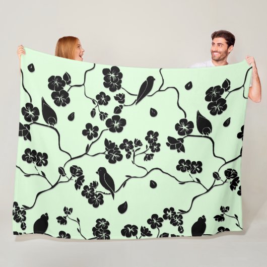 Vogels op Cherry Blossom Black op Mint Green Fleece Deken (In situ)