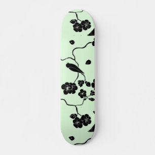 Vogels op Cherry Blossom Black op Mint Green Skateboard