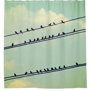 Vogels op draden, blauwe lucht. douchegordijn