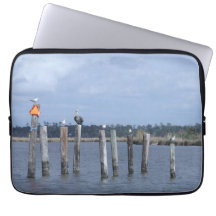 Vogels op Posts in Lake