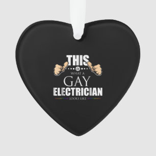 Voici À Quoi Ressemble Un Électricien Gay