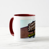 Voici Campbell CA, Towne Carré Signet Mug (Devant gauche)