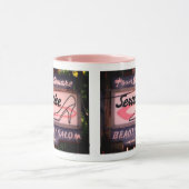 Voici Campbell CA, Towne Carré Signet Mug (Centre)