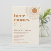 Voici le Baby shower Sun Boho | Invitation (Debout devant)