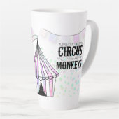 Voici mon cirque Latte Mug (Angle droit)