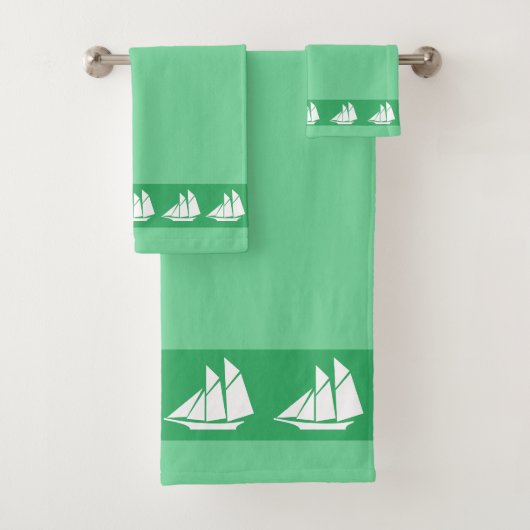 Voile Yacht sur Vert (En situation)