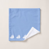Voiliers sur fond bleu ciel clair (Gant de toilette)