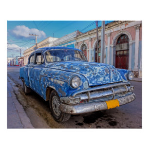 Voiture classique américaine en affiche Cienfuegos